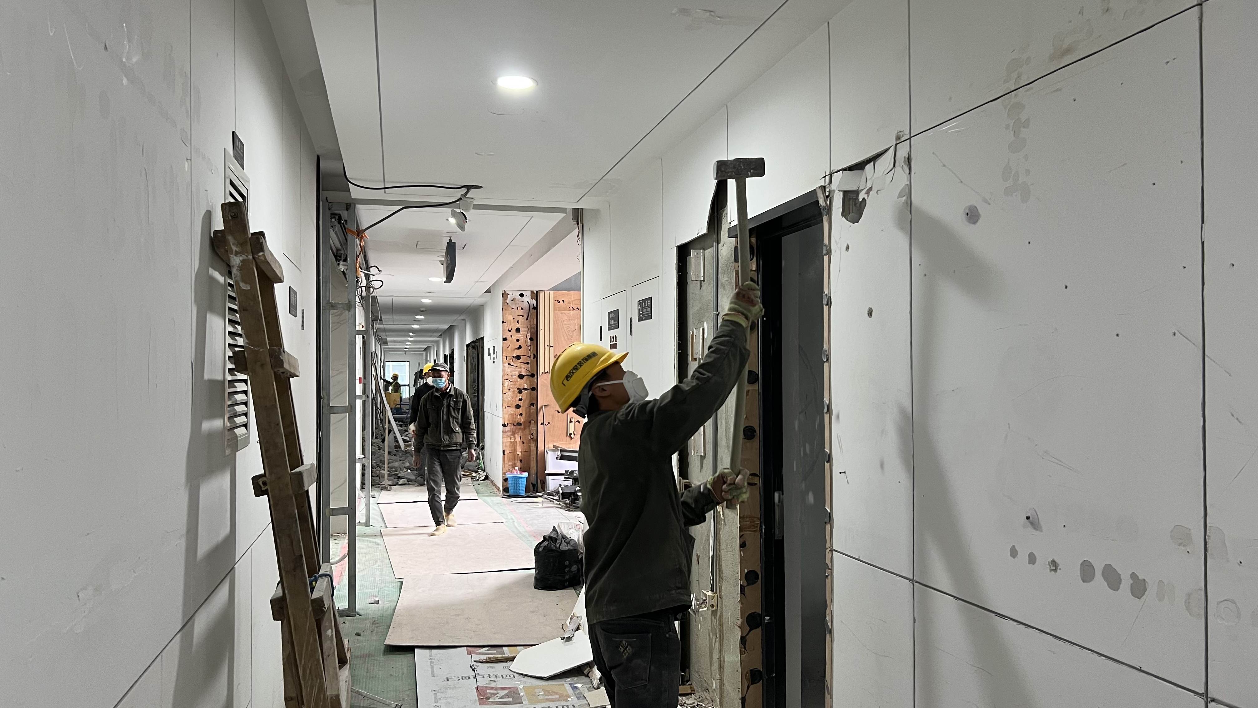 五象总部基地|万科大厦·民宿酒店装修设计，结合现场说说打拆的故事
